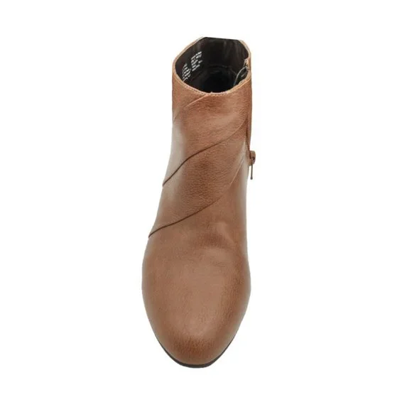 Sole Sensibility Boots Cognac 2" Heel size 10 Med - Picture 2 of 5